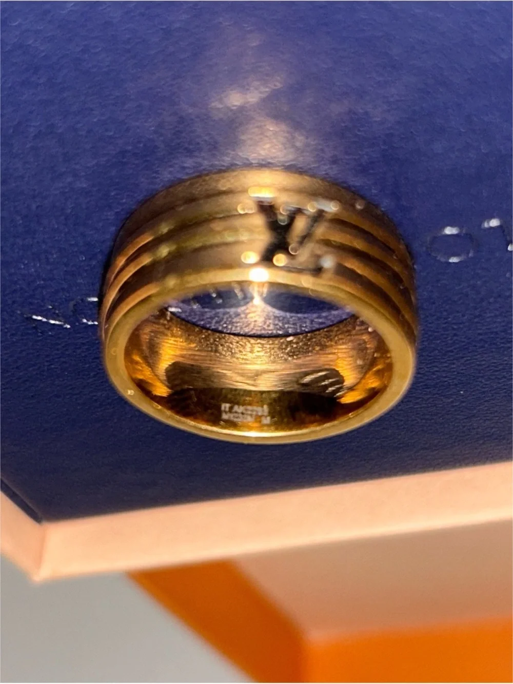 Louis Vuitton Unisex Epi Leather-Patterned Ring SIZE LARGE